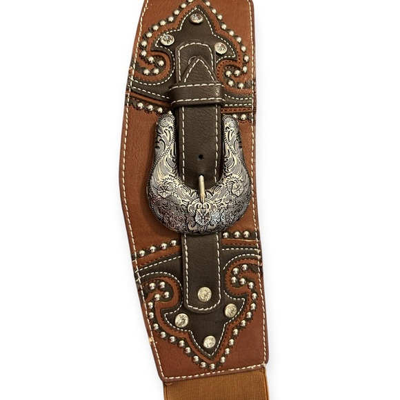 Montana West double buckle Brown Leather Belt with Silver Buckle - Picture 13 of 13